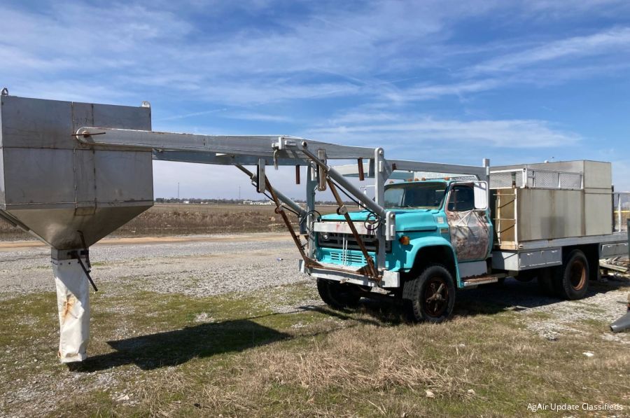 GMC 6500 Loader Truck