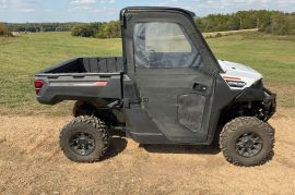 J&R FLYING SERVICE & BILL MEEKS AUCTION -  United States